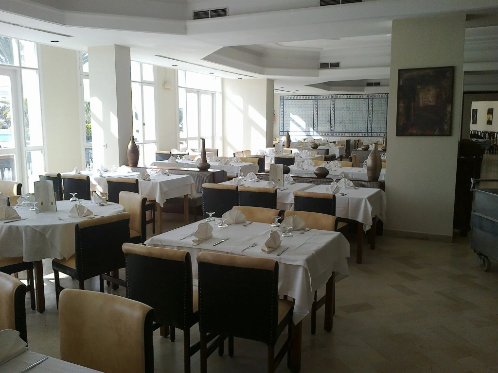 Yadis Hammamet