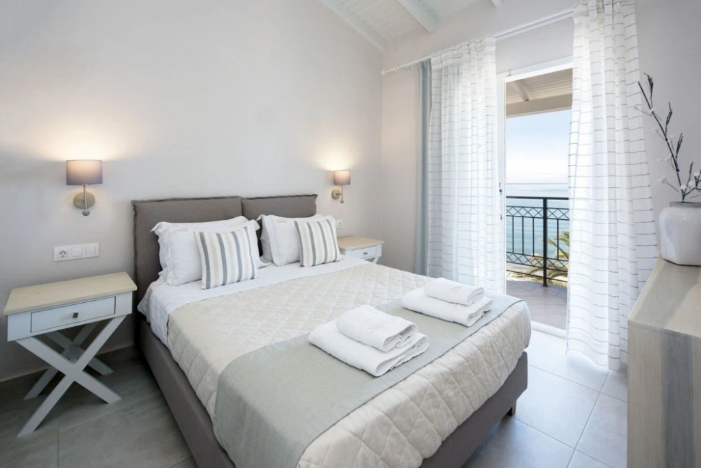 Sea Breeze Hotel & Apartments