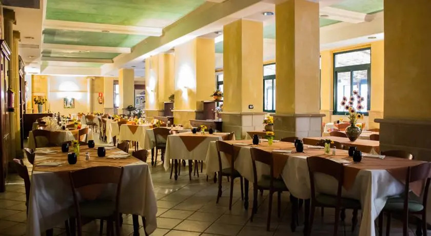 Hotel Salus