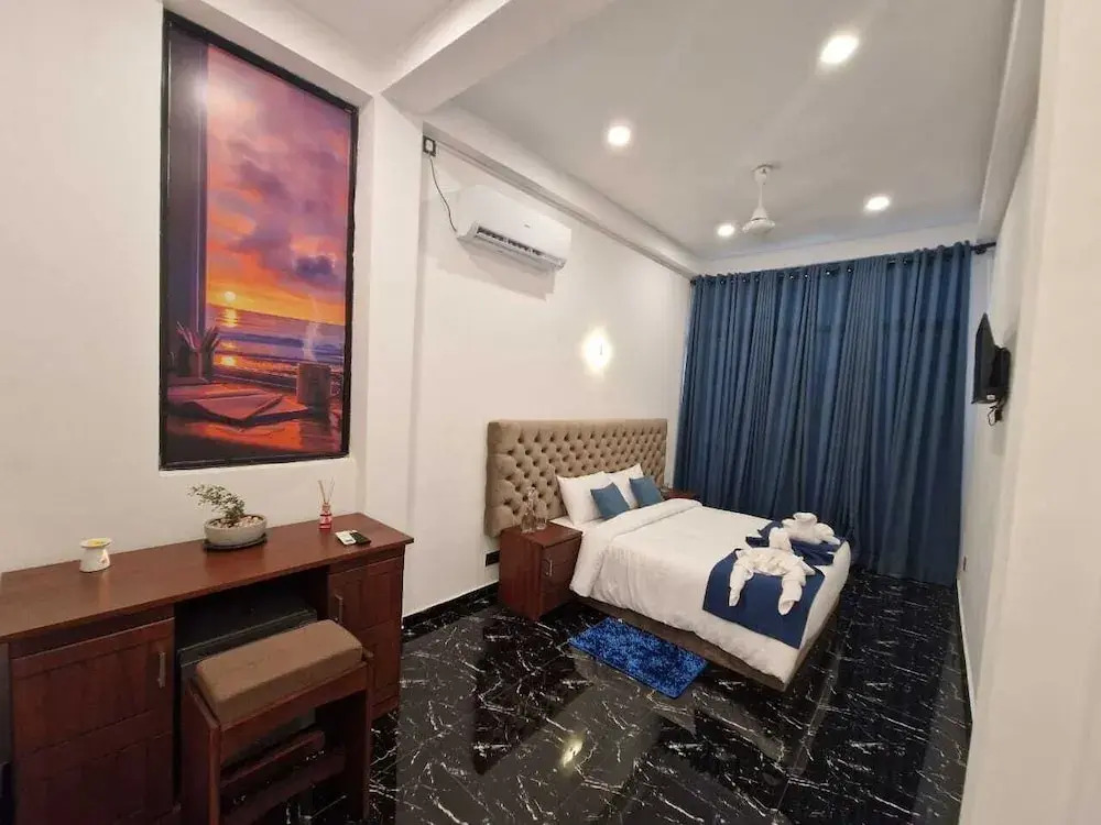 ThiThis Palace Mirissa