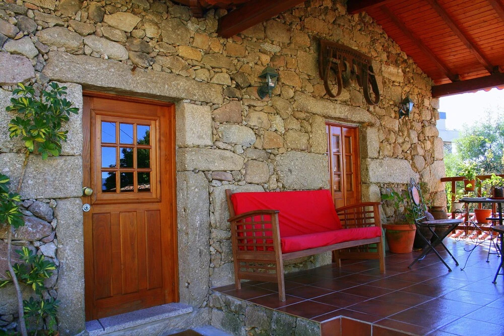Rural style house located at the center of Caldelas village