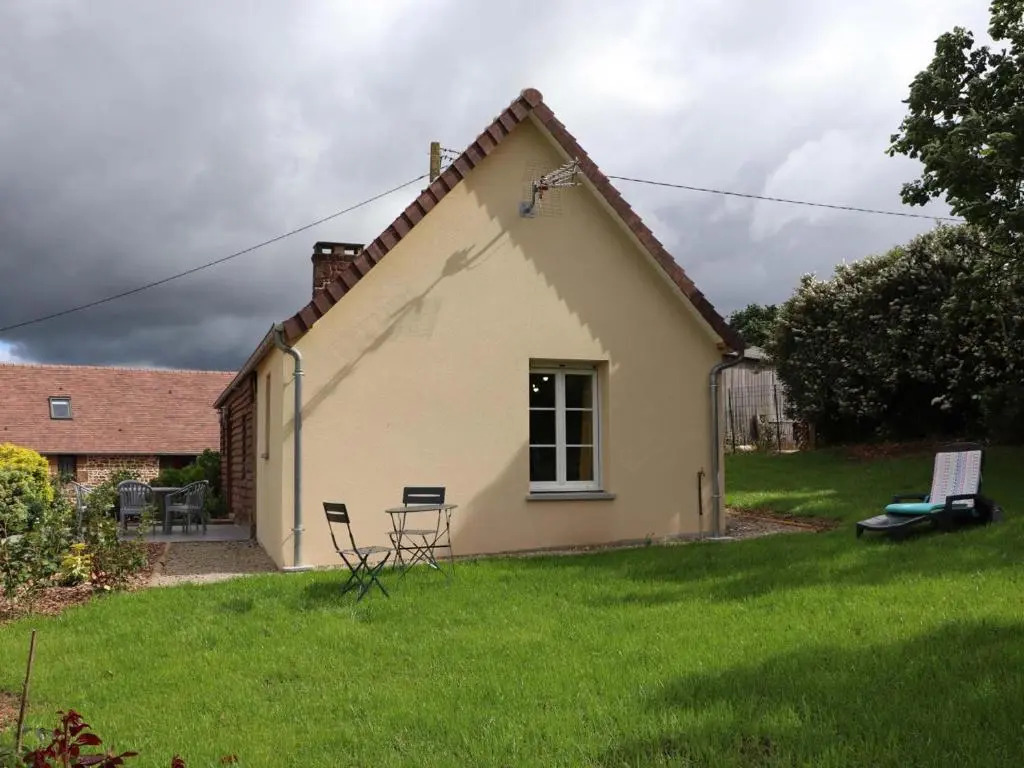 Gîte Saint-Mars-d'Égrenne, 2 pièces, 6 personnes - FR-1-497-149