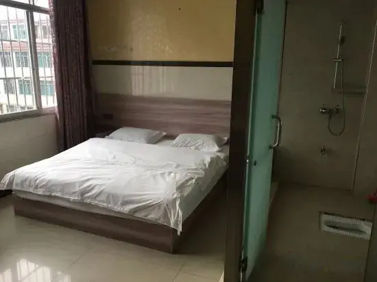 Tonggu Lantian Business Hotel
