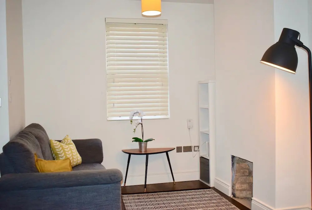 Classic 2 Bedroom Home Near the City Centre