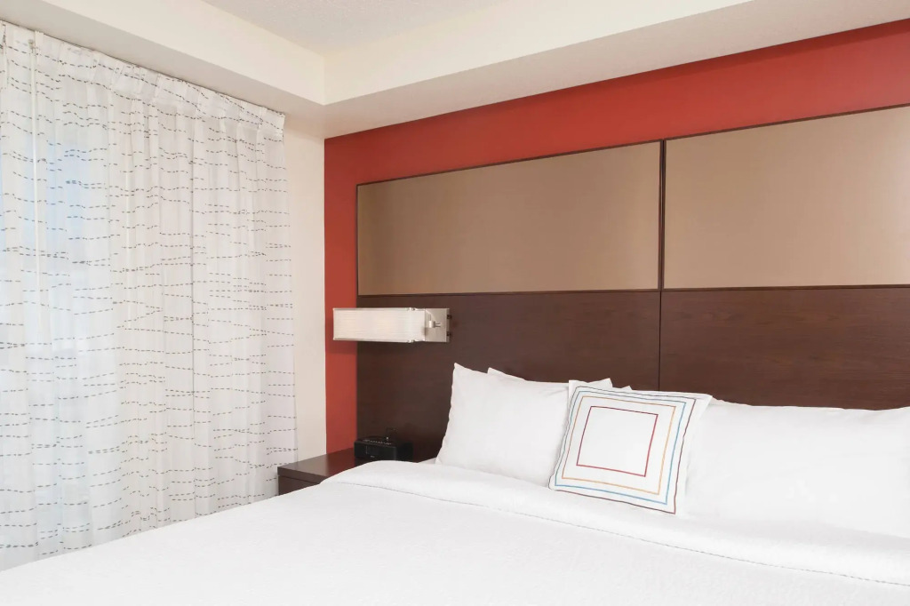 Residence Inn by Marriott Grand Rapids Airport