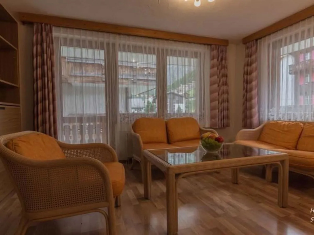 Apartment Bergfink Saas-Fee 10199