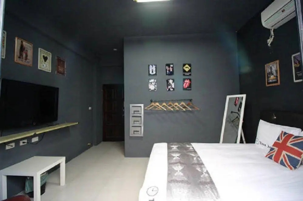 Time House Backpakers-Adult Only