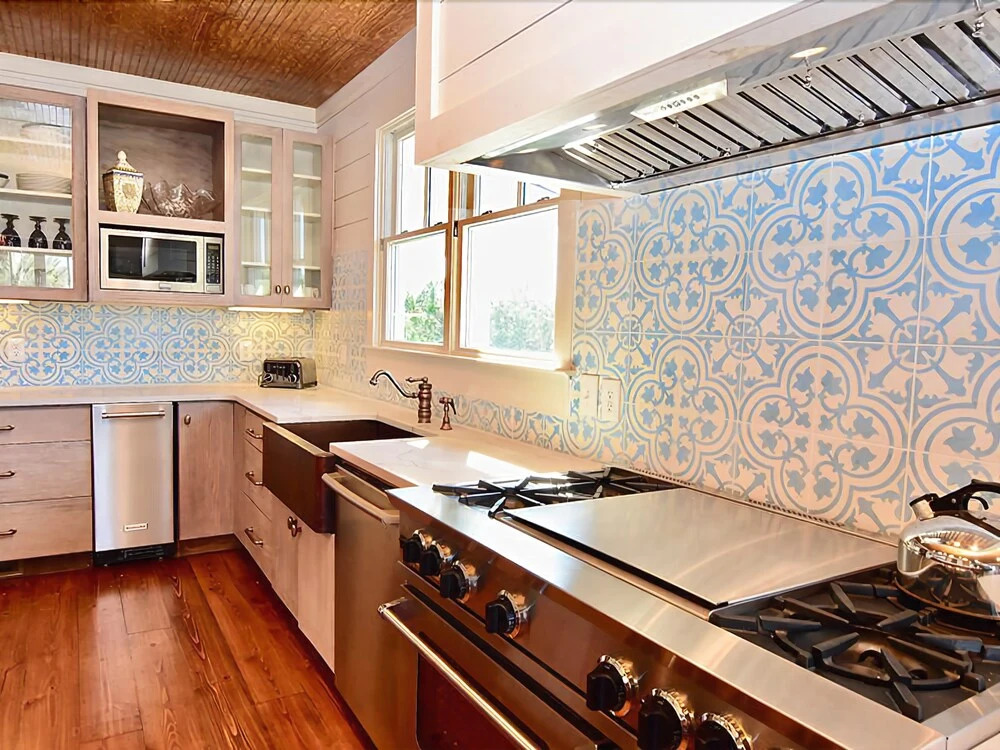 Sea Biscuit House 20 7 Bedrooms 6.5 Bathrooms Home