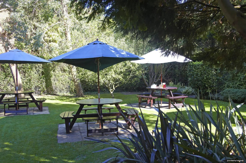 The Tollgate Hotel