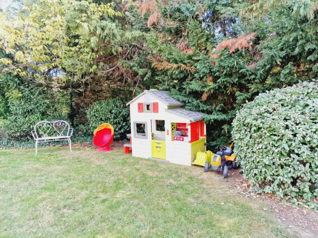 B&B HOTEL Corbeil-Essonnes
