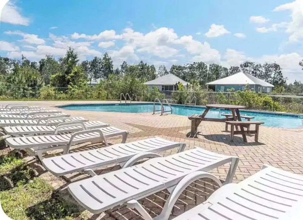 Serene Beach Cottage in Gulf Shores 3BR 2 Bath, Sleeps 10