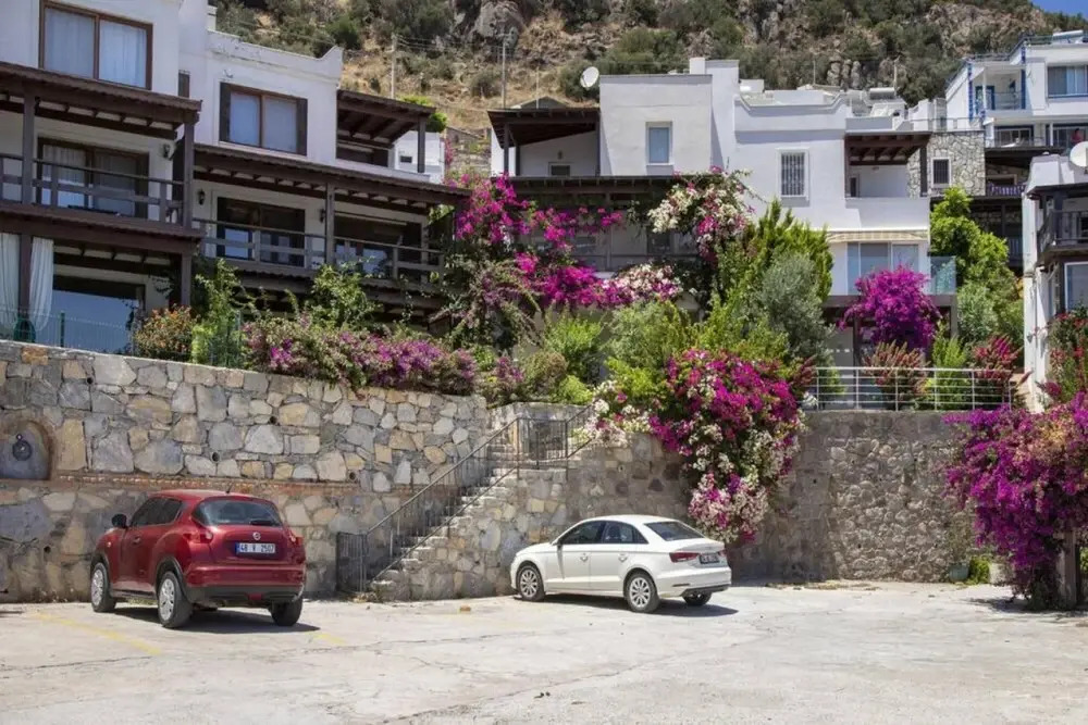 3 BR Comfy House with Peaceful View in Yalikavak