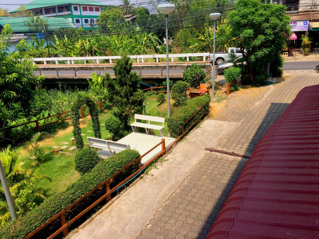 Baan Rom Mai
