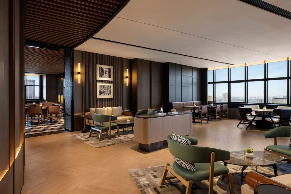 Sheraton Chengdu Lido Hotel