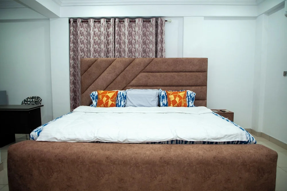 Mercy Royal Heights