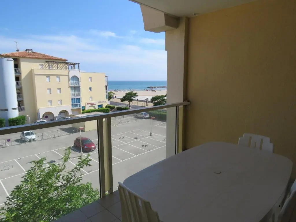 Appartement Sète, 2 pièces, 6 personnes - FR-1-472-120