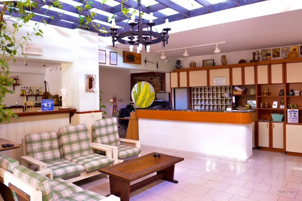Lefka Hotel & Apartments