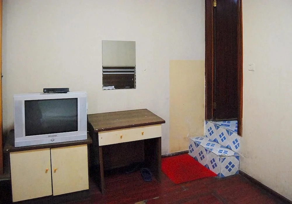Huangting Hotel