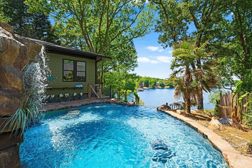 Nancy Key w/Pool, Wine Cave, Optional Boat Rental