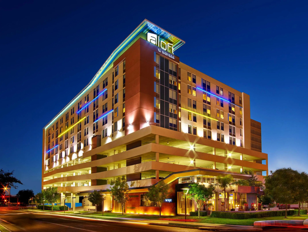 Aloft by Marriott Houston by the Galleria