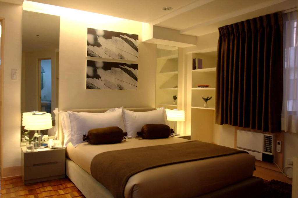 Prince Plaza II Condotel