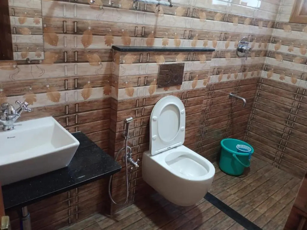 Gowtham home stay