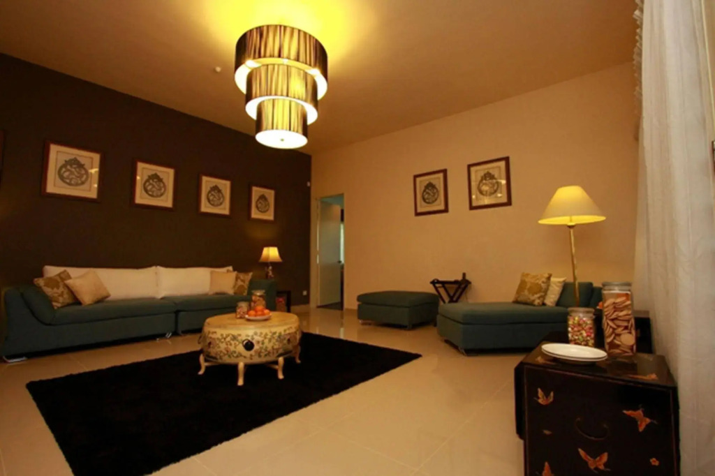 Chymes Hotel