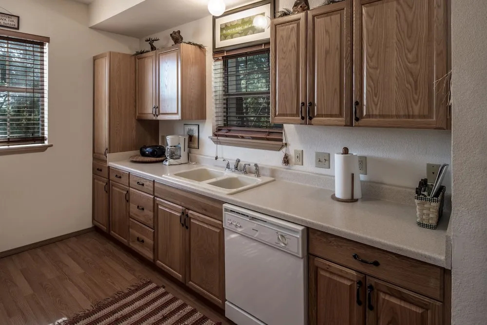 Aviator - Three Bedroom Cabin