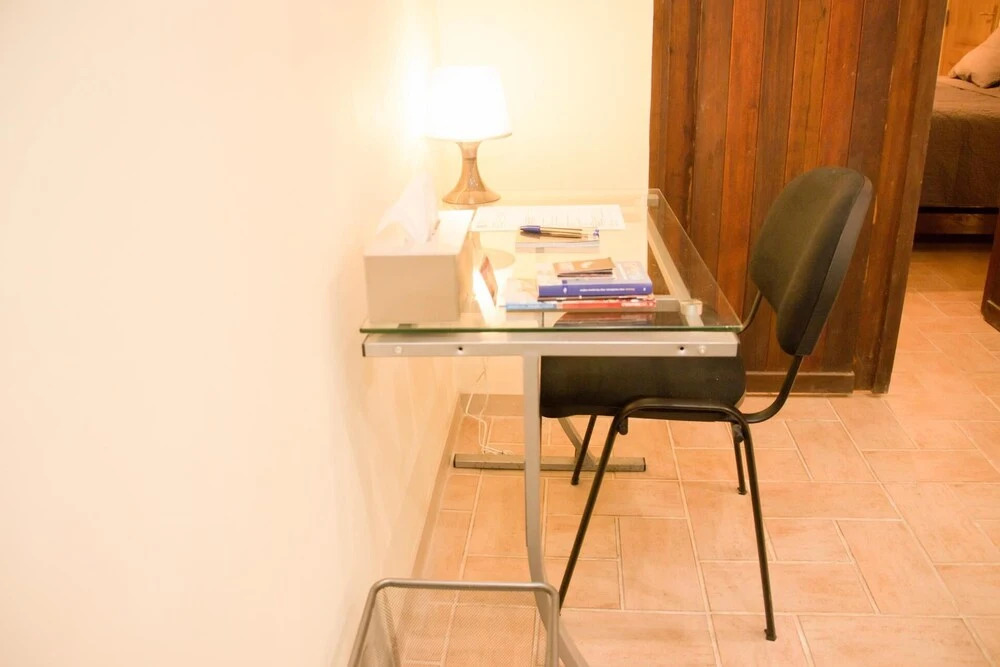 Remarkable 2-bed Basement Apartment EU Center!