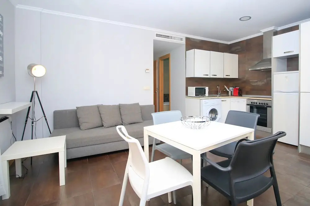BET Apartments - Tramontana Apartments