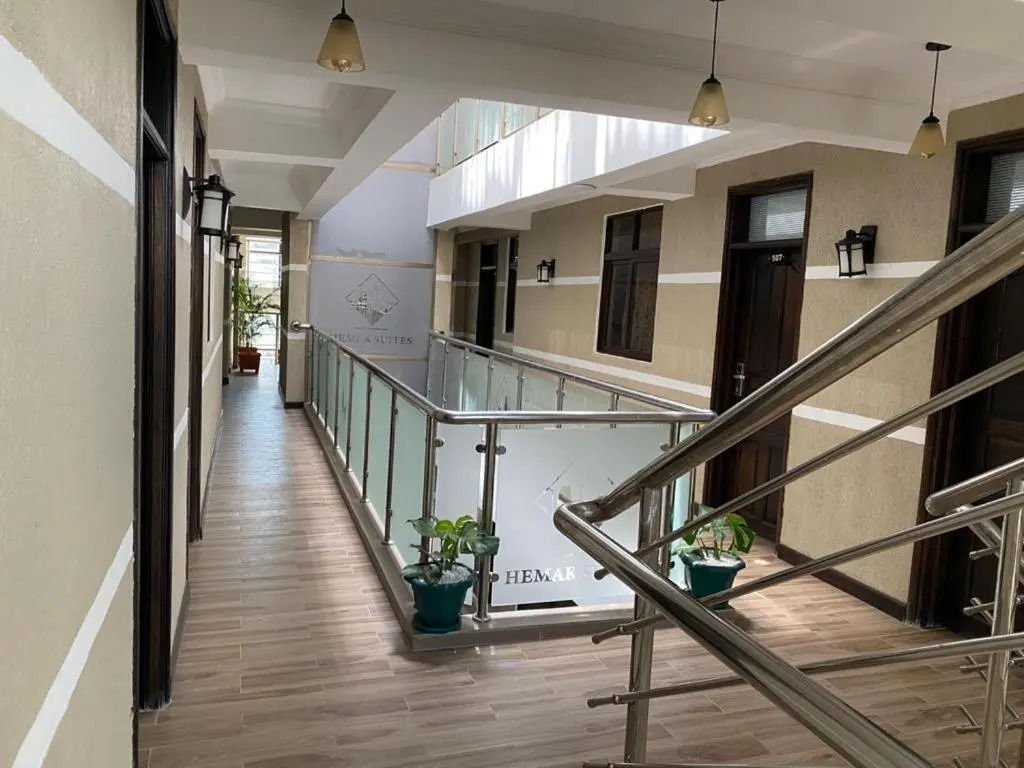 Hemak Suites