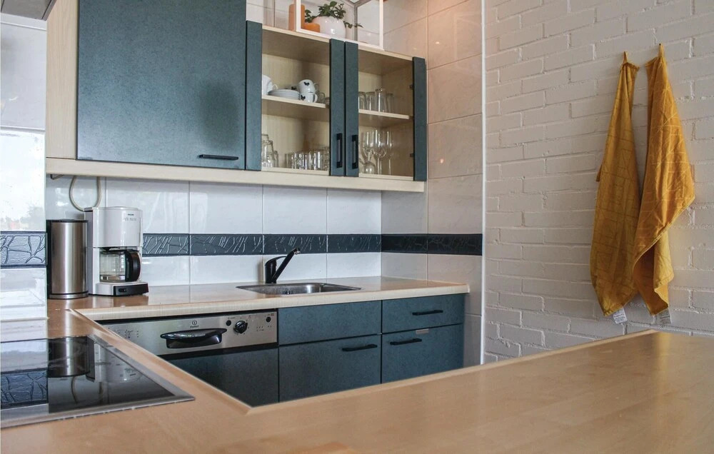 2 Bedroom Cozy Home In Bruinisse