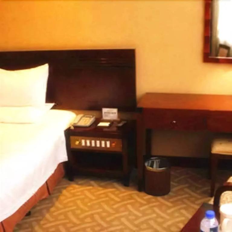 Yijing Hotel