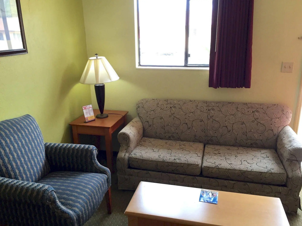 Budget Inn