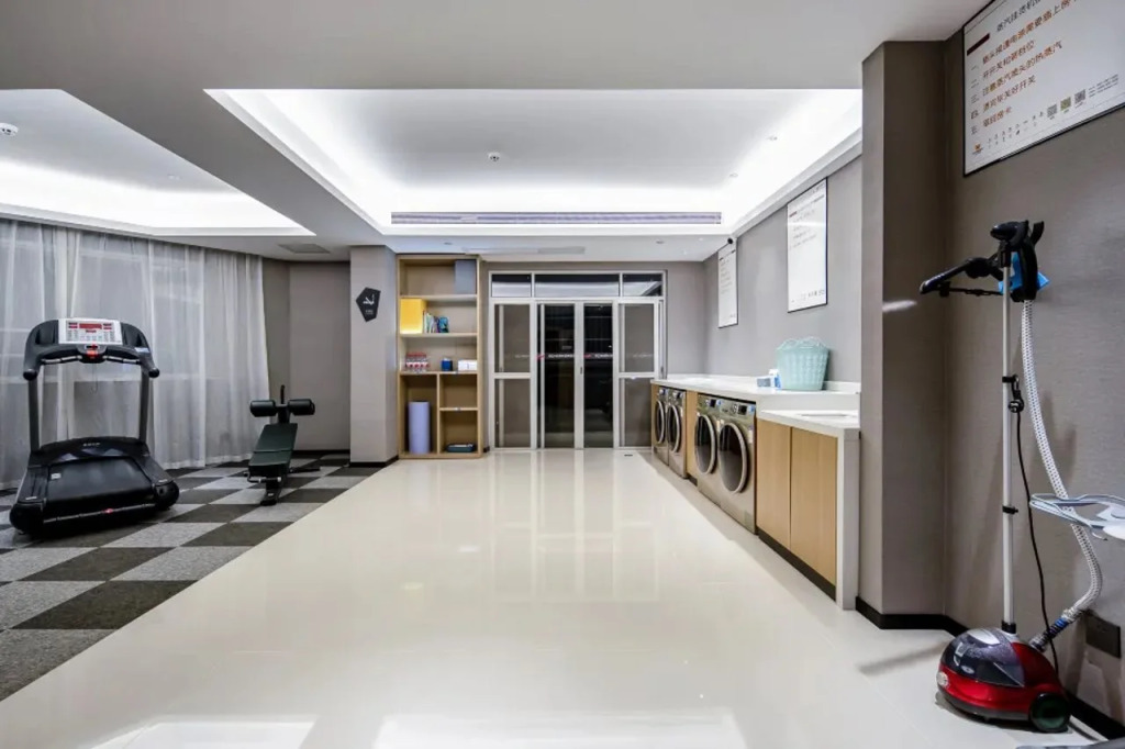 Echarm Hotel Guigang West Coach Station