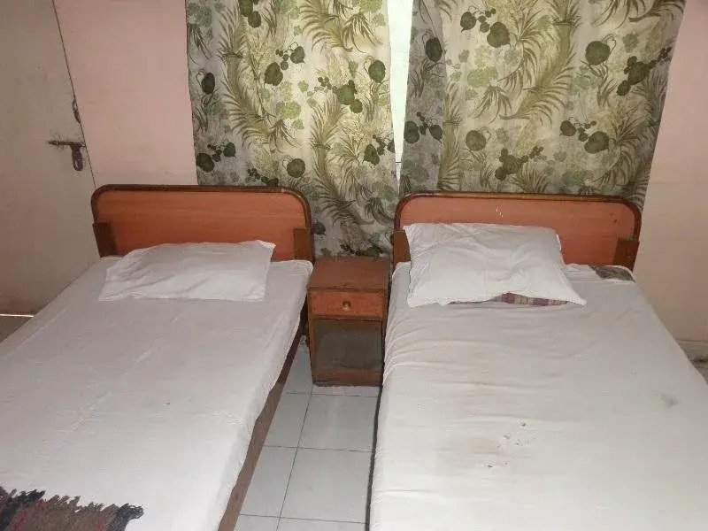 Hotel Crown plaza