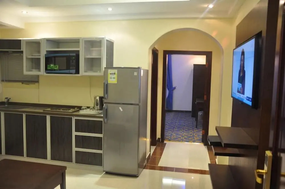 Jolly View Suites