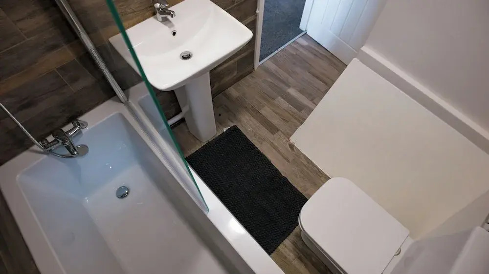 House Sleeps 6 - Parking,garden,family&contractors