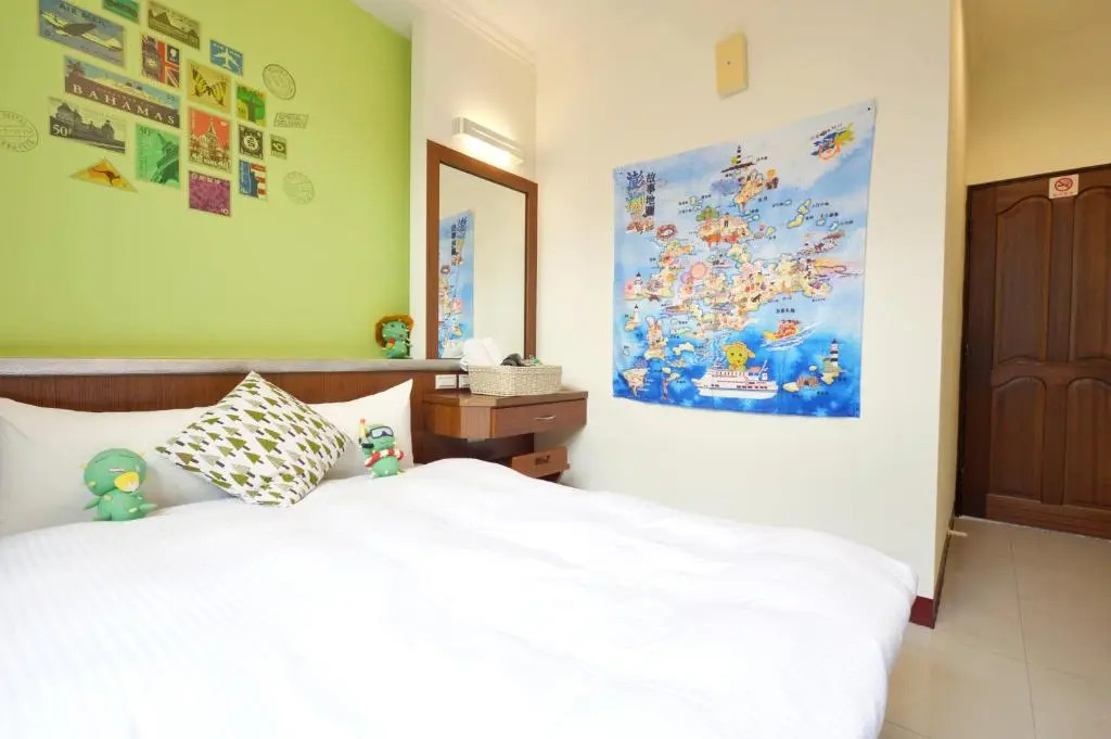 PHSEA INN