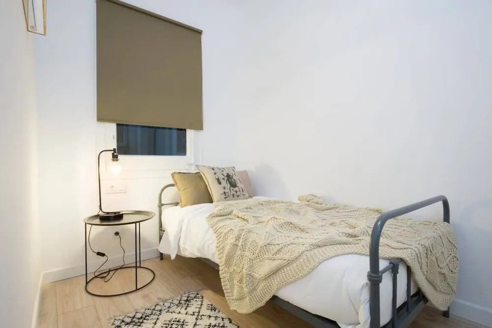 Luxurious Decor 4bdr Apt in Central, Eixample
