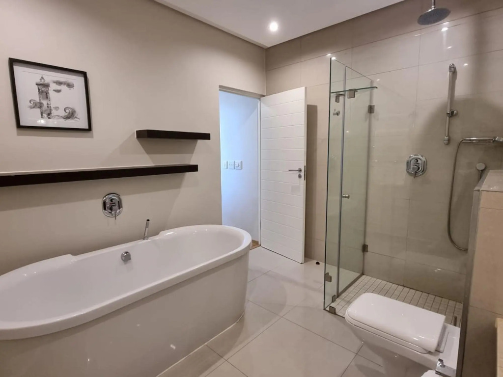 The Crystal - Spectacular sea Views in Camps Bay