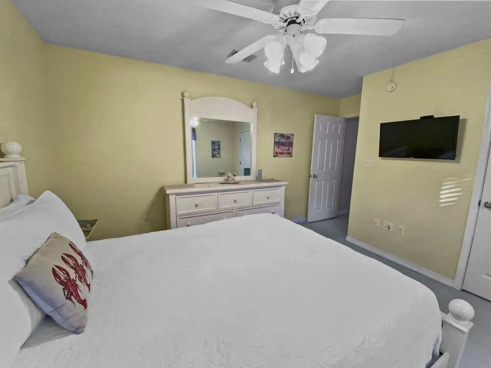 Maravilla Beach House by Destin Getaways