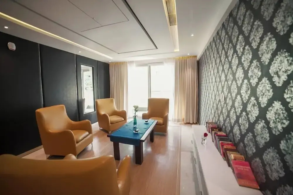 BNGV Grandeur Hotel & Banquets