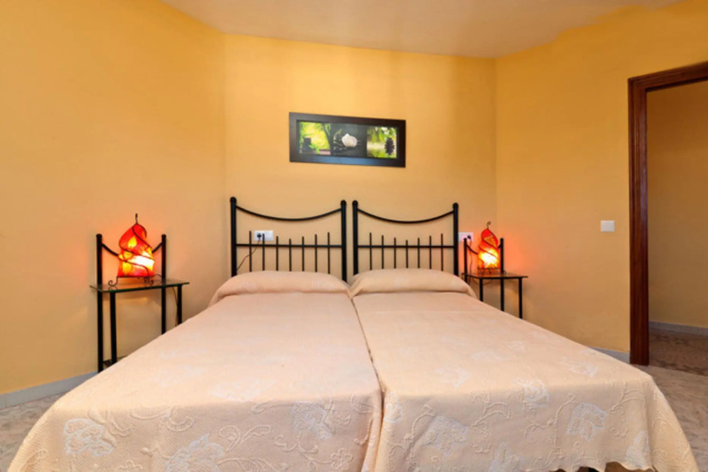 Apartment in Velez Malaga, Malaga 103073