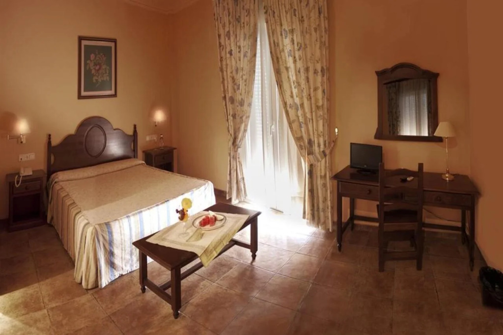 Albenzaire Hotel Asador