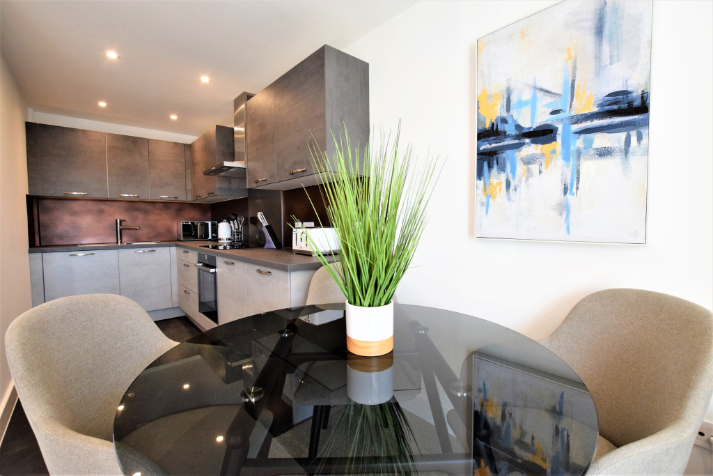 Your Apartment Brunel Loft - No.2