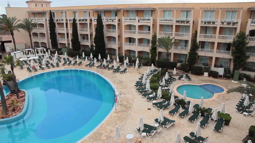 Protur Badí­a Park Aparthotel