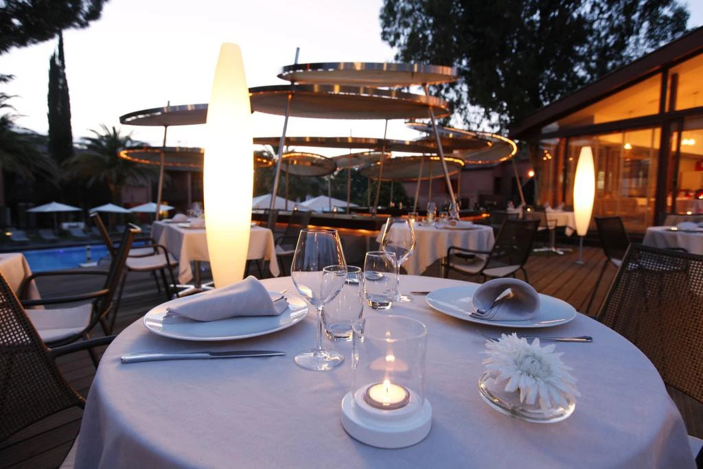 Hotel Lou Pinet