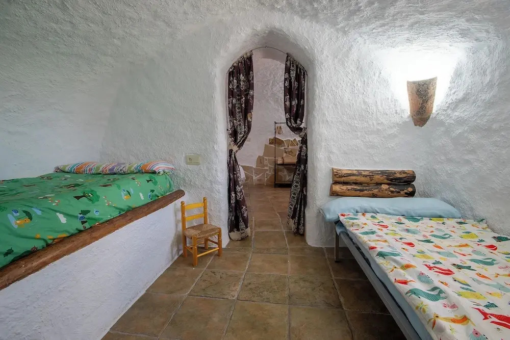 Cuevas Victoria