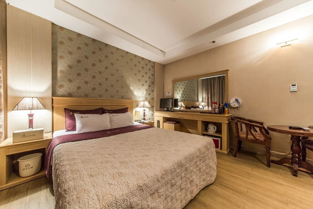 Hapjeong Namgyung Hotel